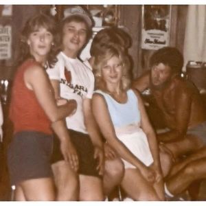 Meet your Posher, Lorrie